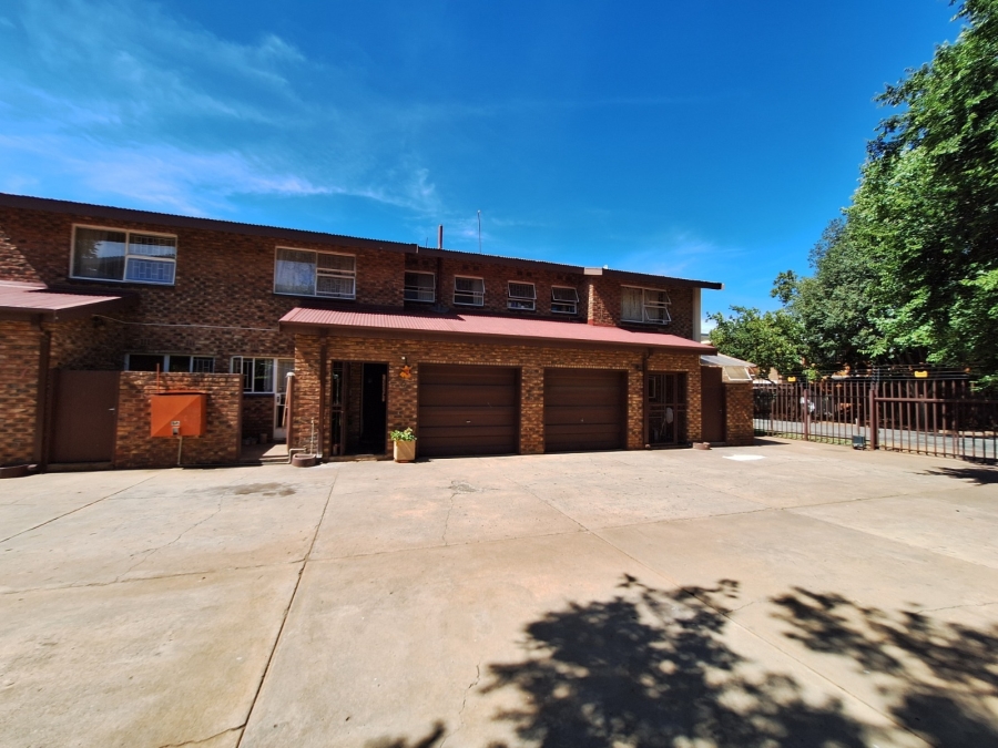 3 Bedroom Property for Sale in Potchefstroom North West